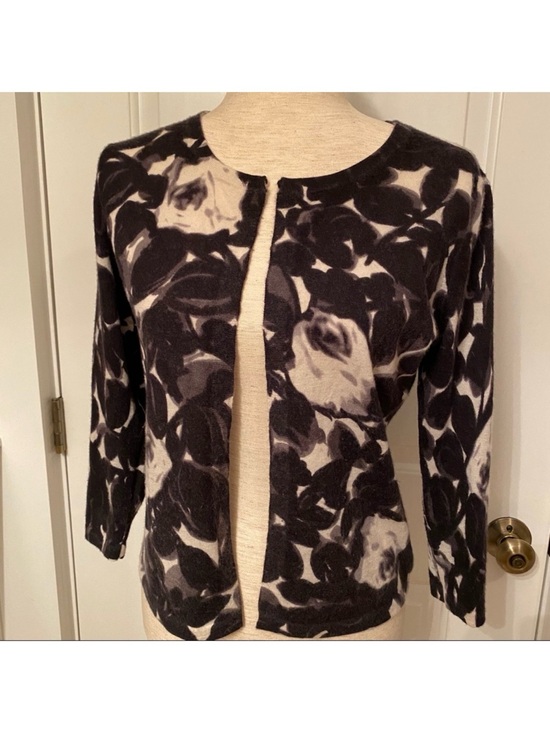 Anne Klein Sweaters - ANNE KLEIN SWEATER CARDIGAN BLACK WHITE CASHMERE FLORAL 3/4 SLEEVE Size XS